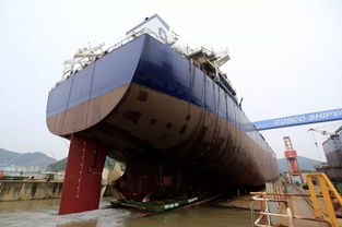 舟山中遠海運重工第二艘8.16萬噸散貨船 n746 成功下水